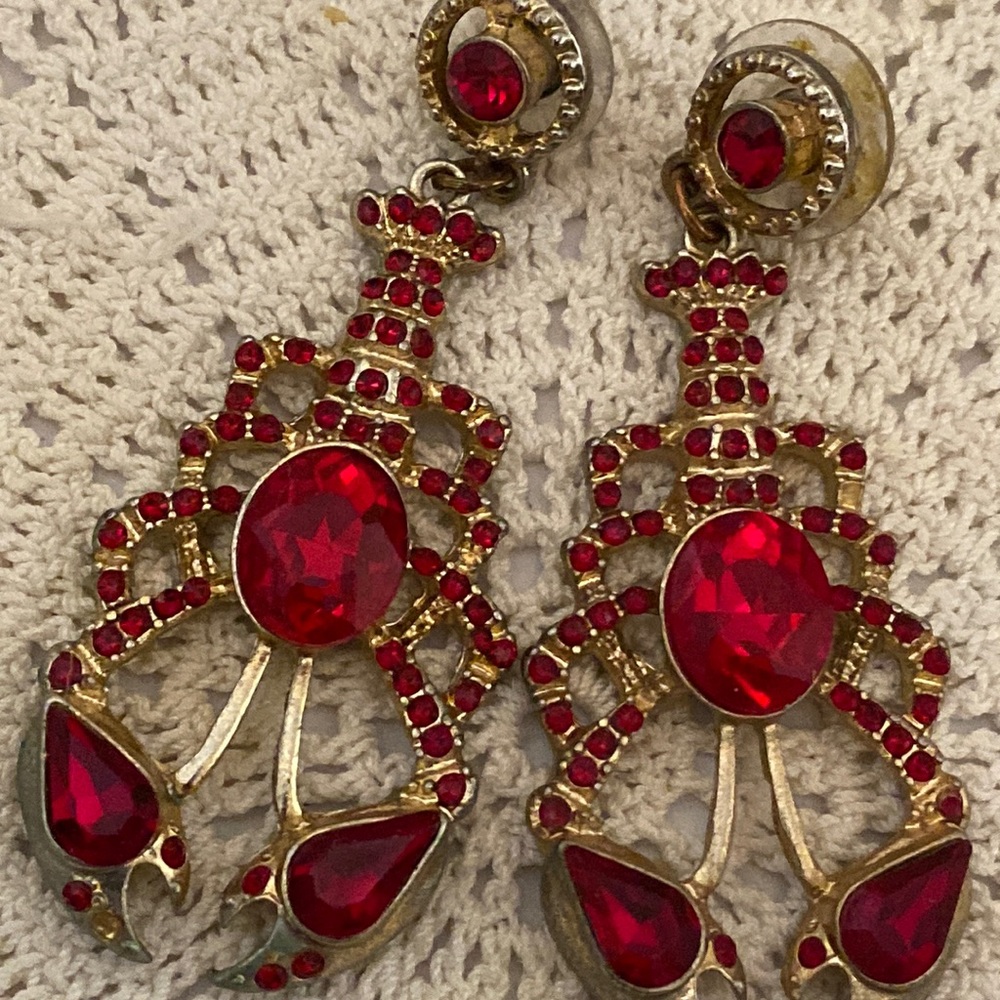 BAUBLEBAR Ladies LOBSTER Style Earrings